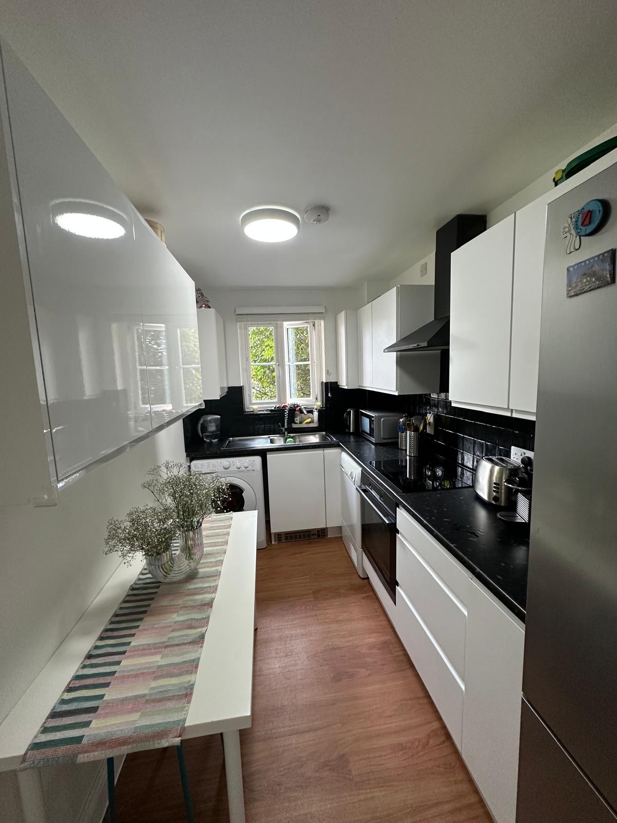2 Beautiful Spacious Double Rooms in East Croydon 